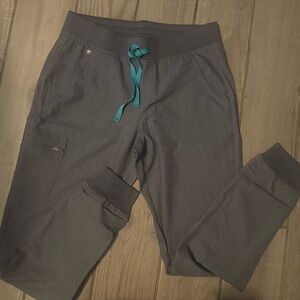 Figs Graphite Joggers with Teal Drawstring *Brand New* Medium (Scrubs medical)